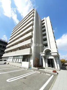 クイーンズ コートの画像