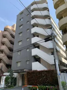 東京都新宿区西五軒町【マンション】の外観