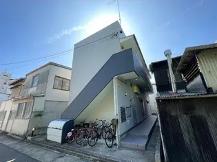 partenza 志賀本通(パルテンツァシガホ【2階】の外観