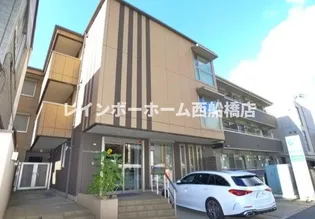 Ys(ワイズ)【3階】の外観