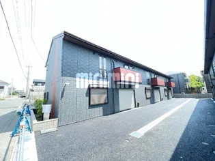 ガレージハウス朝宮 A棟の外観