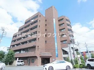 シャトードピエール【6階】の外観