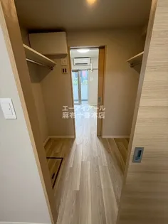 ライオンズシティ白金高輪【11階】の玄関