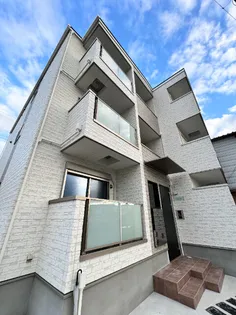 F asecia Lua【1階】の外観