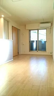 リンク B【2階】の居間