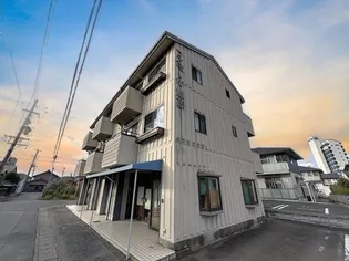 ファミール加藤の画像