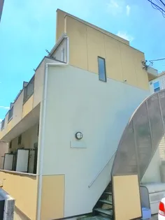 第3デュオレスズエ【2階】の外観