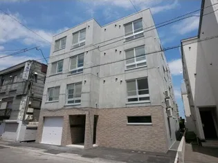 VIA LATTEA本通の画像