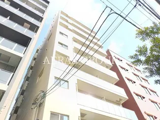 タイガーアパートメント【5階】の外観