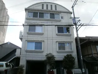 メゾンシャルマン・エレガンテ【2階】の外観