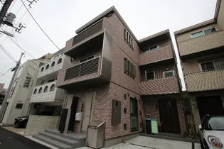 Maison Rose(メゾンロゼ)【1階】の外観