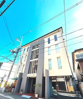 リバティ室町【3階】の外観