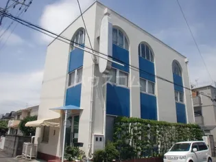 しかハイツ【3階】の外観