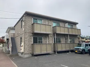 リール・ヴィザージュ【1階】の外観