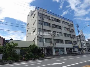 八まきビル【4階】の外観