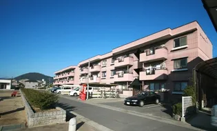 香川県高松市松縄町【アパート】の外観