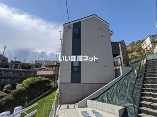 マ ピエス生田8の画像