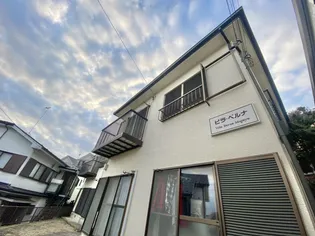 ビラベルナ・イドガヤ【1階】の外観