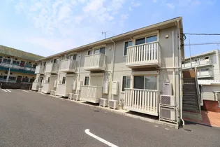 セピア コートの画像