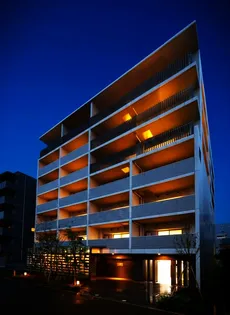 東京都新宿区新宿5【マンション】の外観