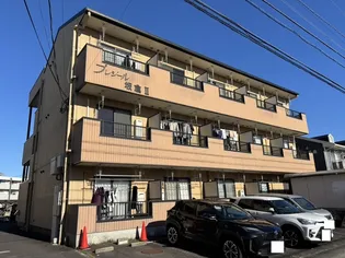 プレジール坂倉II【3階】の外観