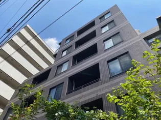 希少な駅徒歩1分♪3LDKのファミリータイプ♪レゾンブリエ新中野の外観