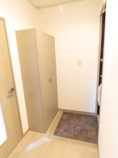 エスポワール A棟【1階】の玄関