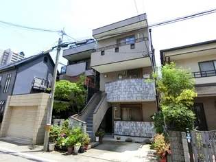 阿波マンション【1階】の外観