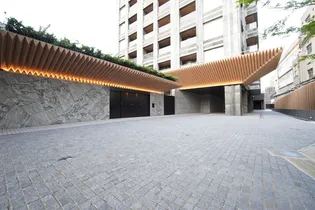 東京都千代田区富士見1【マンション】の外観