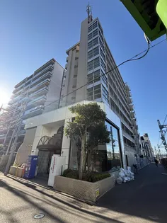 スカイコート生麦【10階】の外観