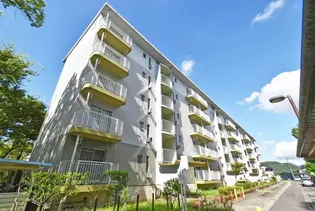 UR緑苑東【2階】の外観