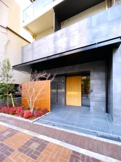 東京都台東区雷門1【マンション】の外観