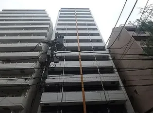 東京都新宿区新宿1【マンション】の外観