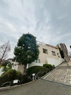 サンビューハイツ元麻布【2階】の外観