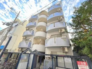 神宮吉田マンション【3階】の外観