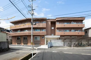 岡山県岡山市北区学南町3【マンション】の外観