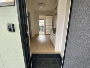 ジュネスカタオカ【1階】の玄関