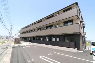 パストラル ヴィラ【3階】の外観