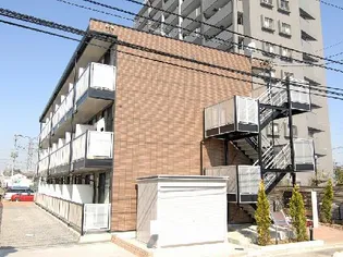 レオパレスクレスト北戸田【3階】の外観