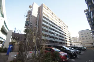 REGALO空港通【10階】の外観