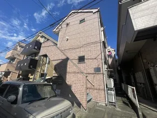 アンファンA棟【2階】の外観