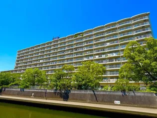 パークハイツ横浜【3階】の外観
