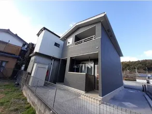 高知県香美市土佐山田町【アパート】の外観