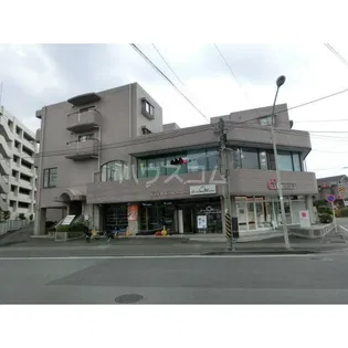 ドミール アンの外観