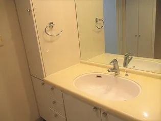 サーパス南城内【1階】の内装