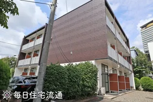 グリーンリーブズ【2階】の外観