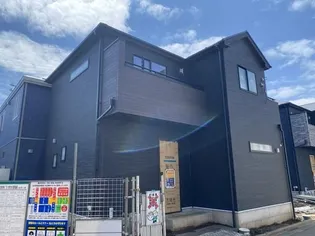 東京都三鷹市野崎3【一戸建】の外観