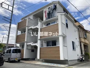 オーシャンテラス鎌倉【2階】の外観