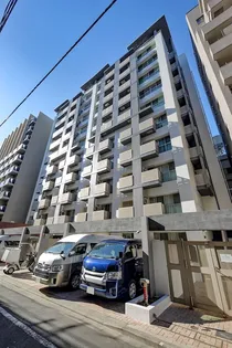 東京都新宿区西新宿5【マンション】の外観