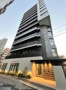 東京都新宿区若松町【マンション】の外観